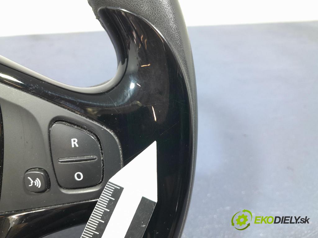 Renault Captur 2016 volant 484008001R