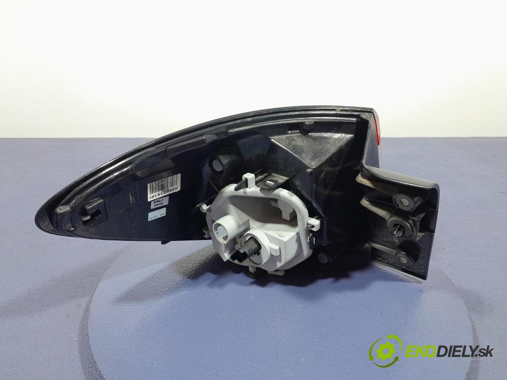 Renault Captur 2016 svetlo / reflektor zad Prava: Vonkajsia: 265509762R