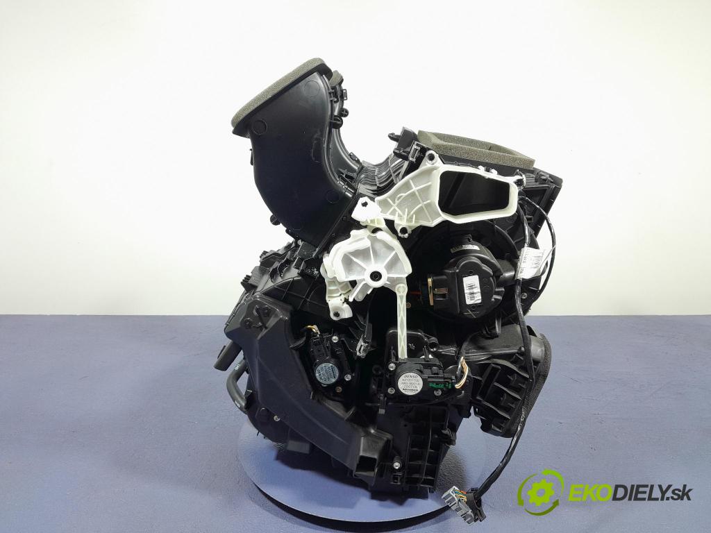 Renault Captur 2016 radiator 272708531R