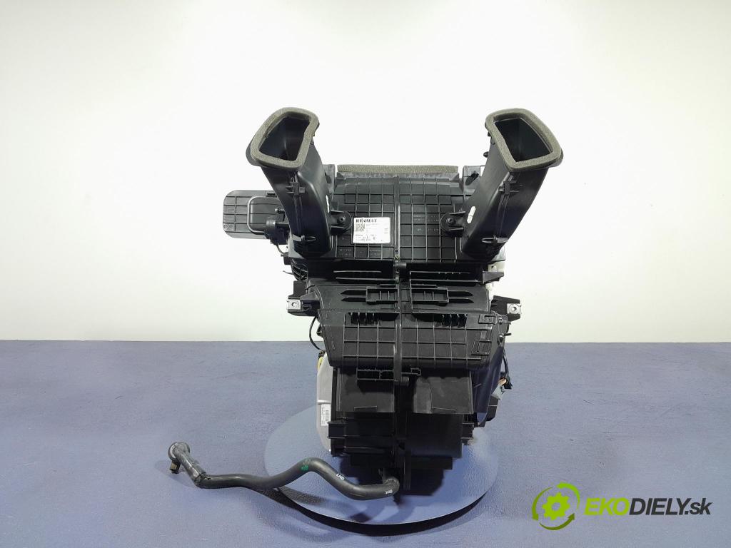 Renault Captur 2016 radiator 272708531R