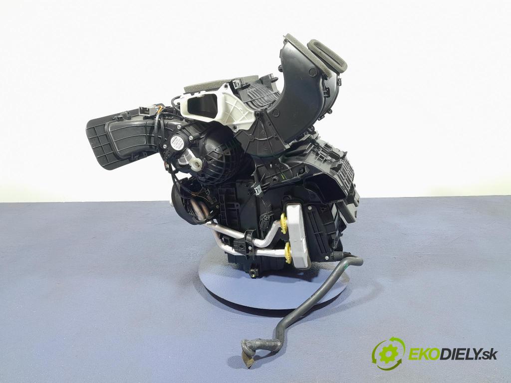 Renault Captur 2016 radiator 272708531R