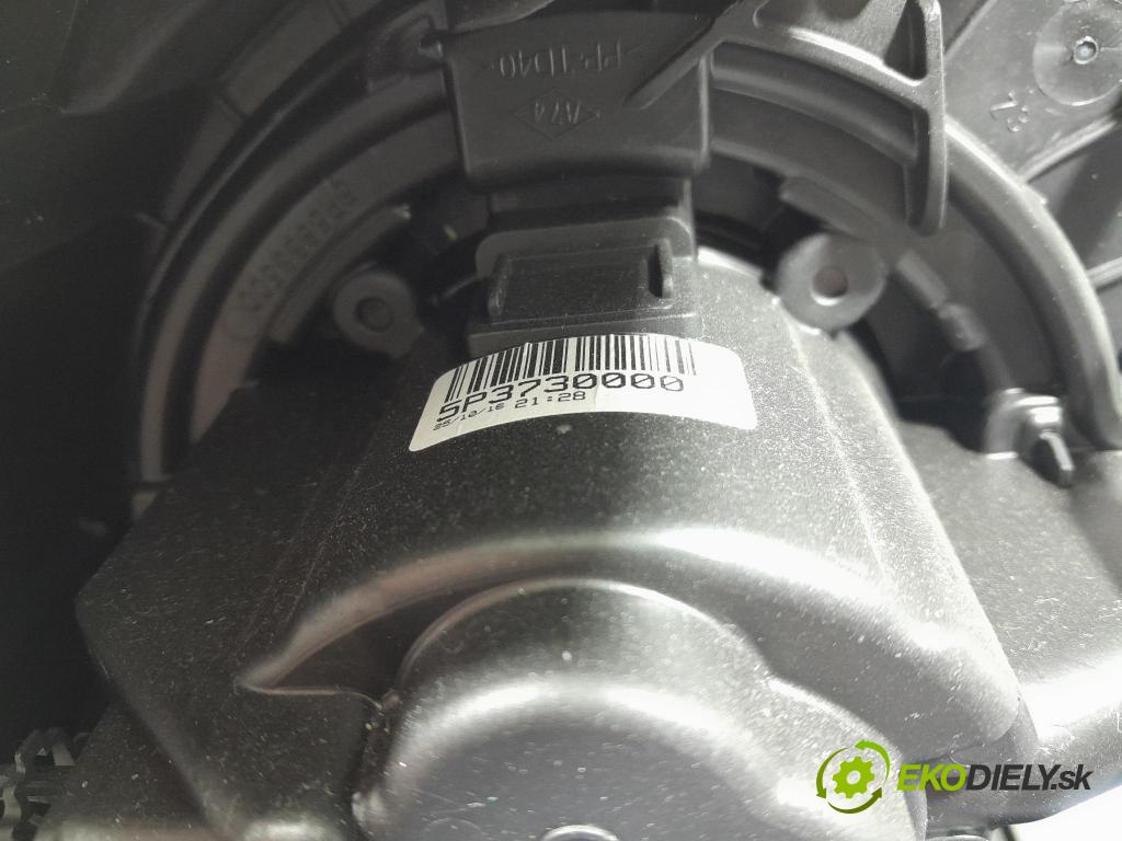 Renault Captur 2016 radiator 272708531R