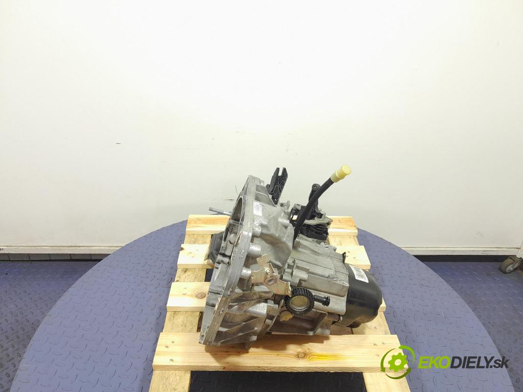 Renault Captur 2016 prevodovka Manualna JR5062