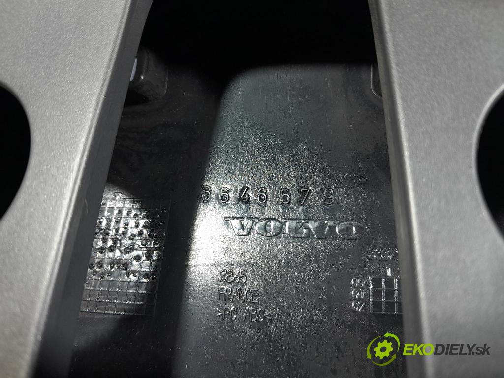 Volvo V50 2010 kryt Plast: Interiéry: 8648679