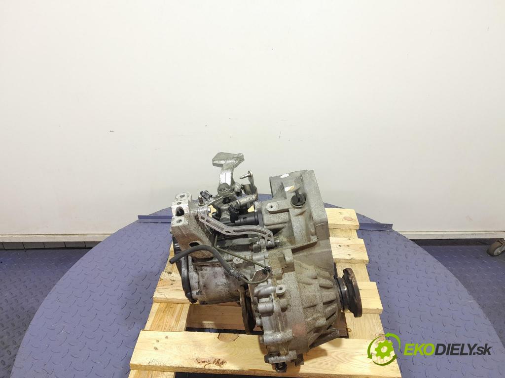 Vw Golf 2005 prevodovka Manualna HNV