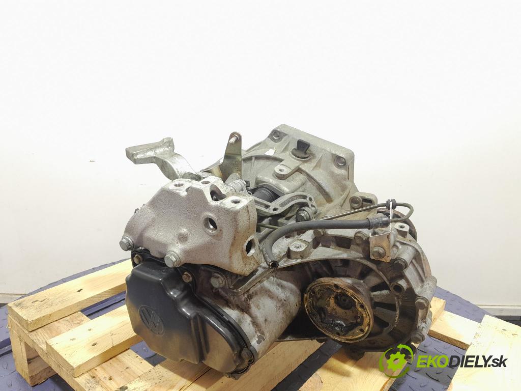 Vw Golf 2005 prevodovka Manualna HNV