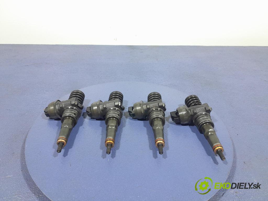 Vw Golf 2005 vstrek 038130073AG