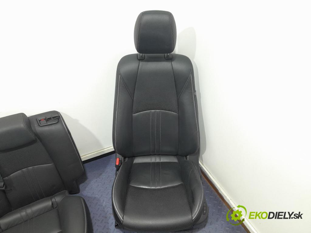 Mazda Cx-3 2019 sedačke: Set.: