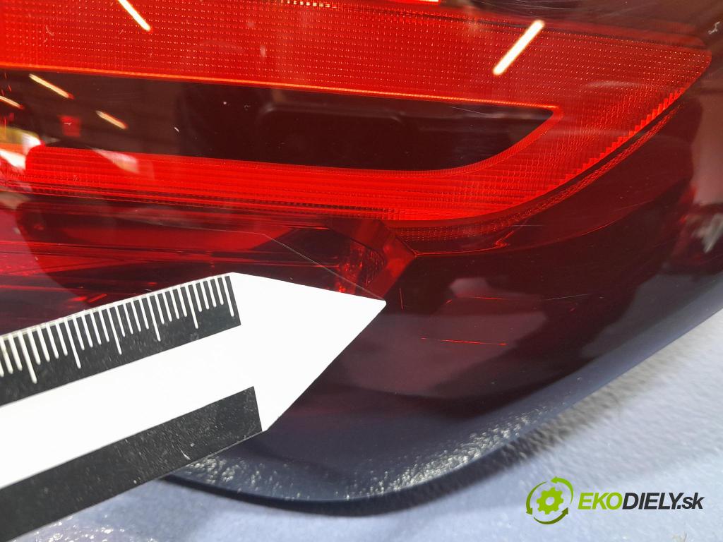 Mazda Cx-3 2019 svetlo / reflektor zad Prava: Vonkajsia: