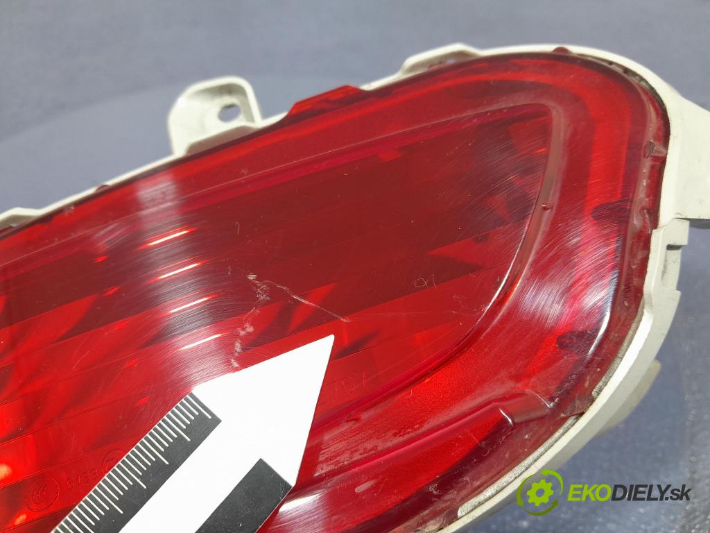 Mazda Cx-3 2019 svetlo / reflektor zad Prava: Vonkajsia: