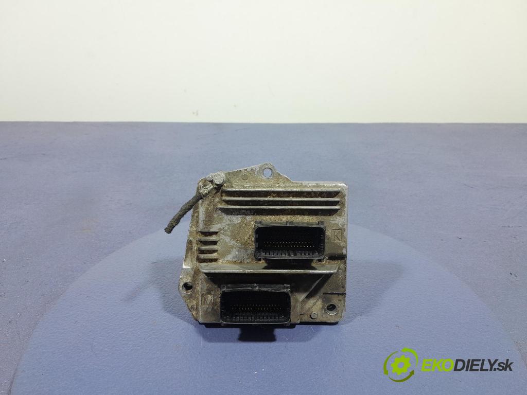 Opel Meriva 2006 riadiaca jednotka Motor: 12249823