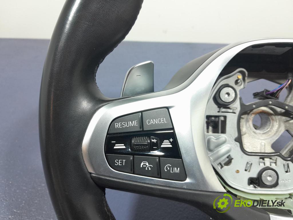 Bmw Seria 3 2023 volant 8043606