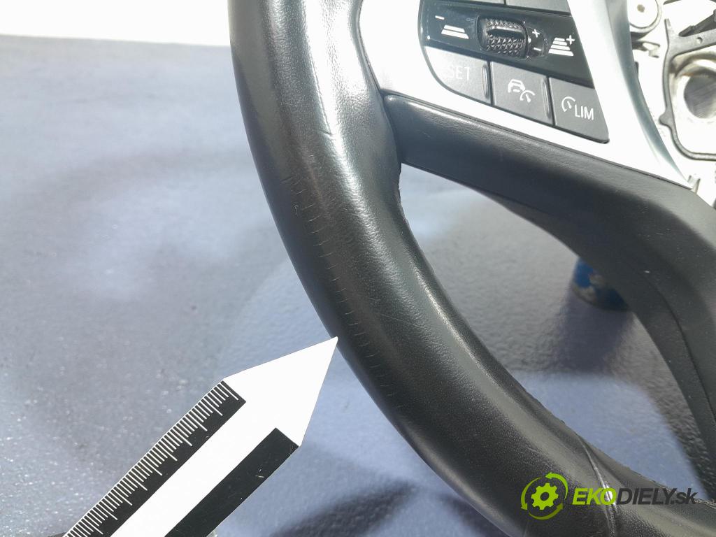 Bmw Seria 3 2023 volant 8043606