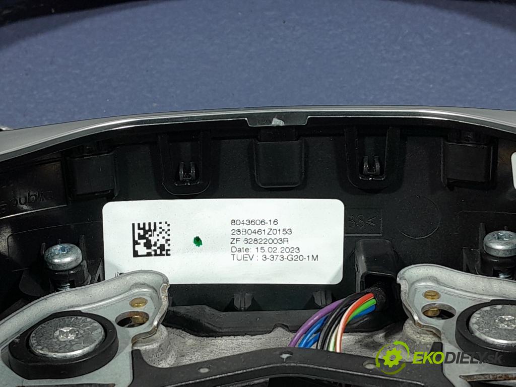 Bmw Seria 3 2023 volant 8043606