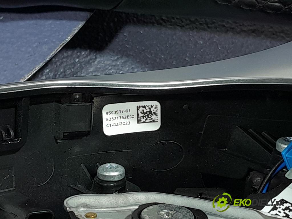 Bmw Seria 3 2023 volant 8043606