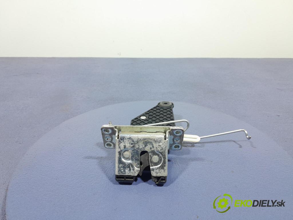 Opel Meriva 2006 zámok Klapky: kufra: