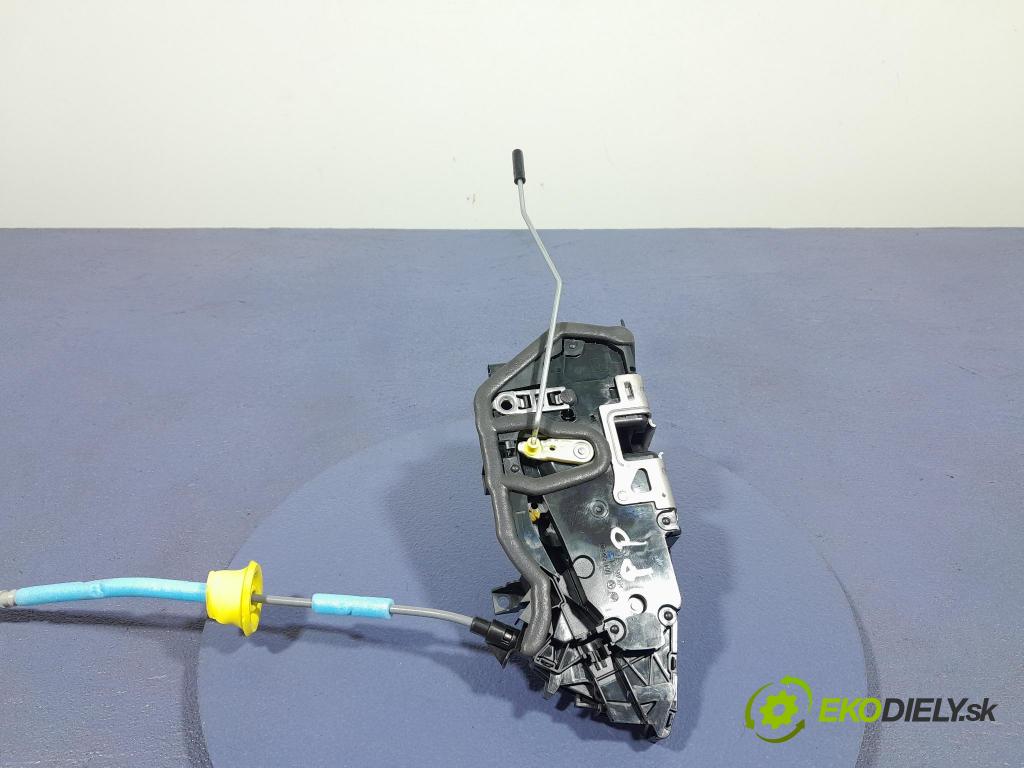 Bmw Seria 3 2023 zámok dvere Predné v pravo: 7445044