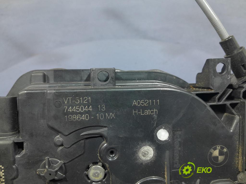 Bmw Seria 3 2023 zámok dvere Predné v pravo: 7445044