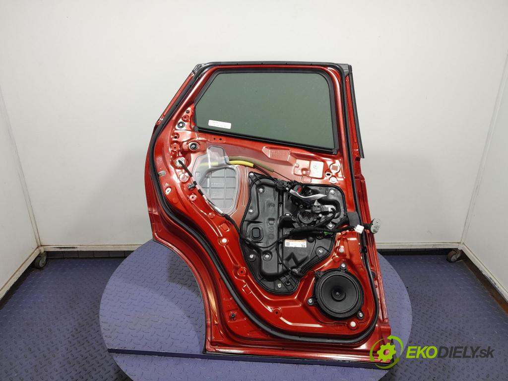Mazda Cx-3 2019 dvere zad Vľavo: 