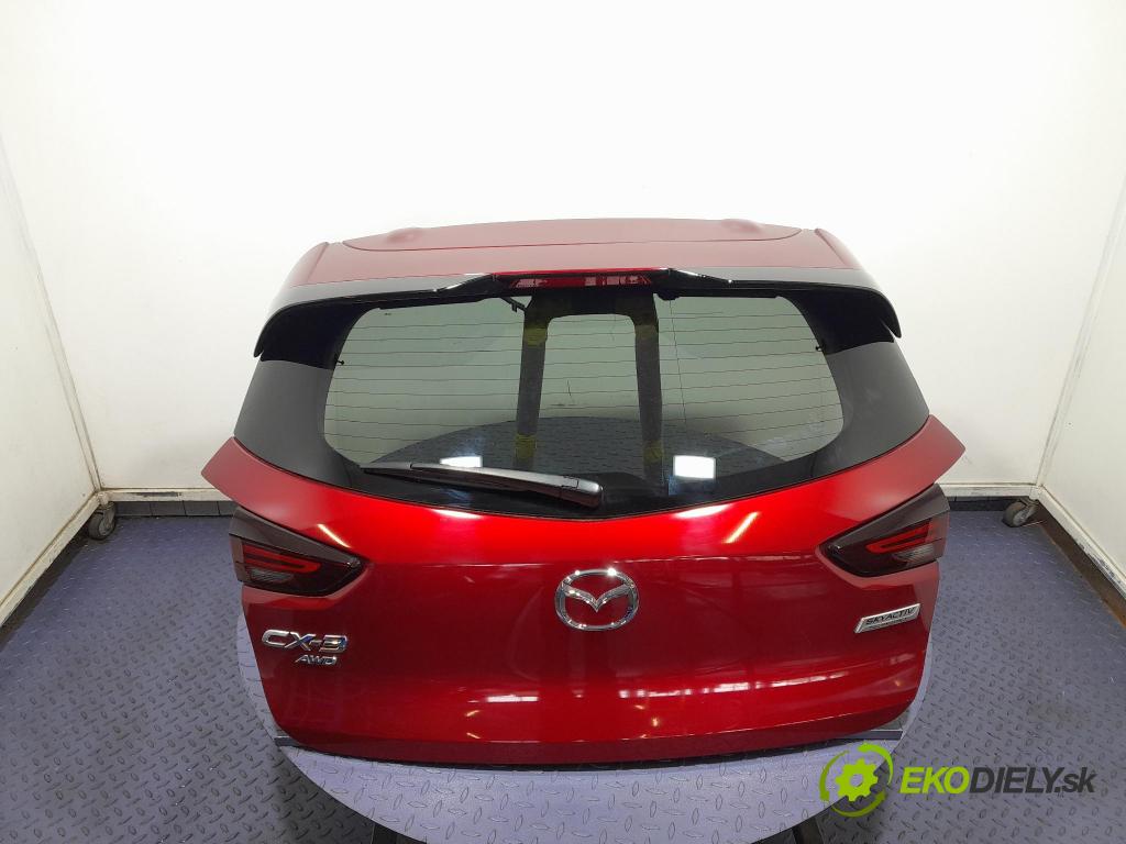 Mazda Cx-3 2019 zadna dveře kufra: kufra: