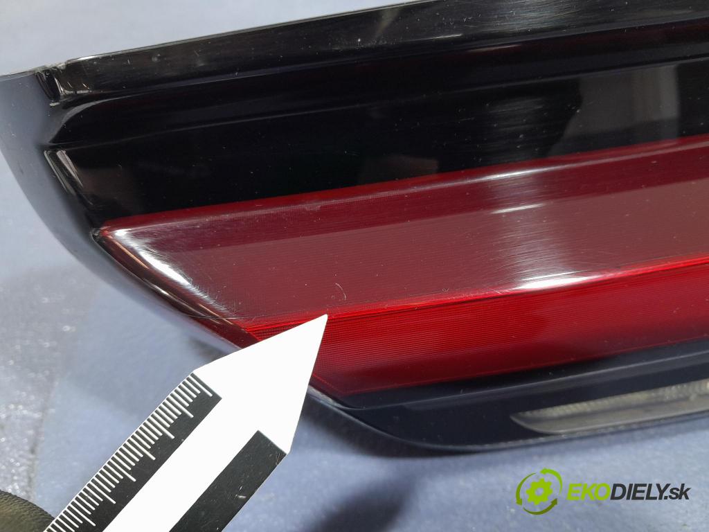 Bmw Seria 5 2023 svetlo / reflektor zad Prava: Vnútri: 8493830