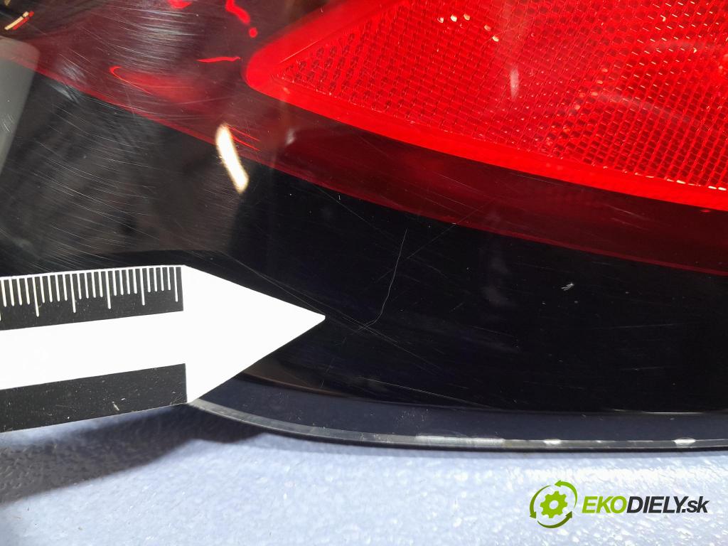 Bmw Seria 5 2023 svetlo / reflektor zad Prava: Vonkajsia: 5A711B6