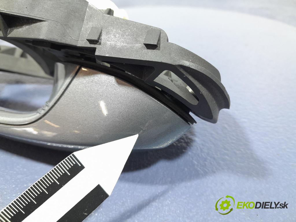 Bmw Seria 5 2023 rukoväť zad ľavá 9881775