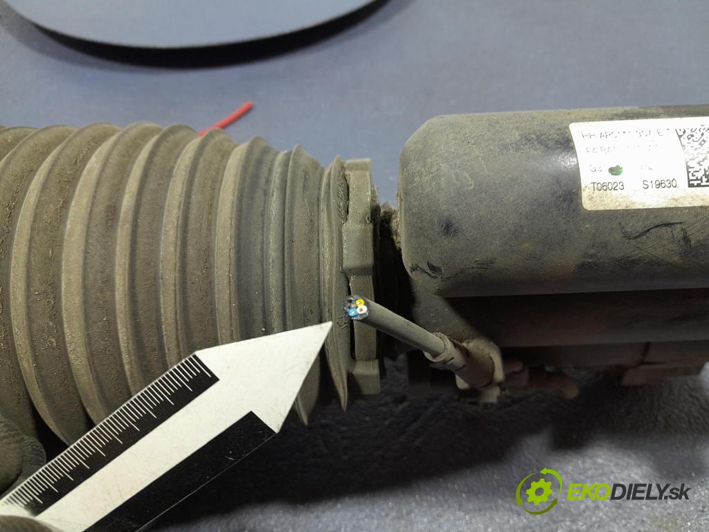 Bmw Seria 5 2023 tlmič zad Vľavo.: 7568828