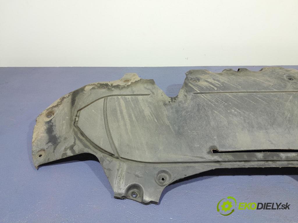 Bmw Seria 5 2023 kryt Plast: podvozek: 511643