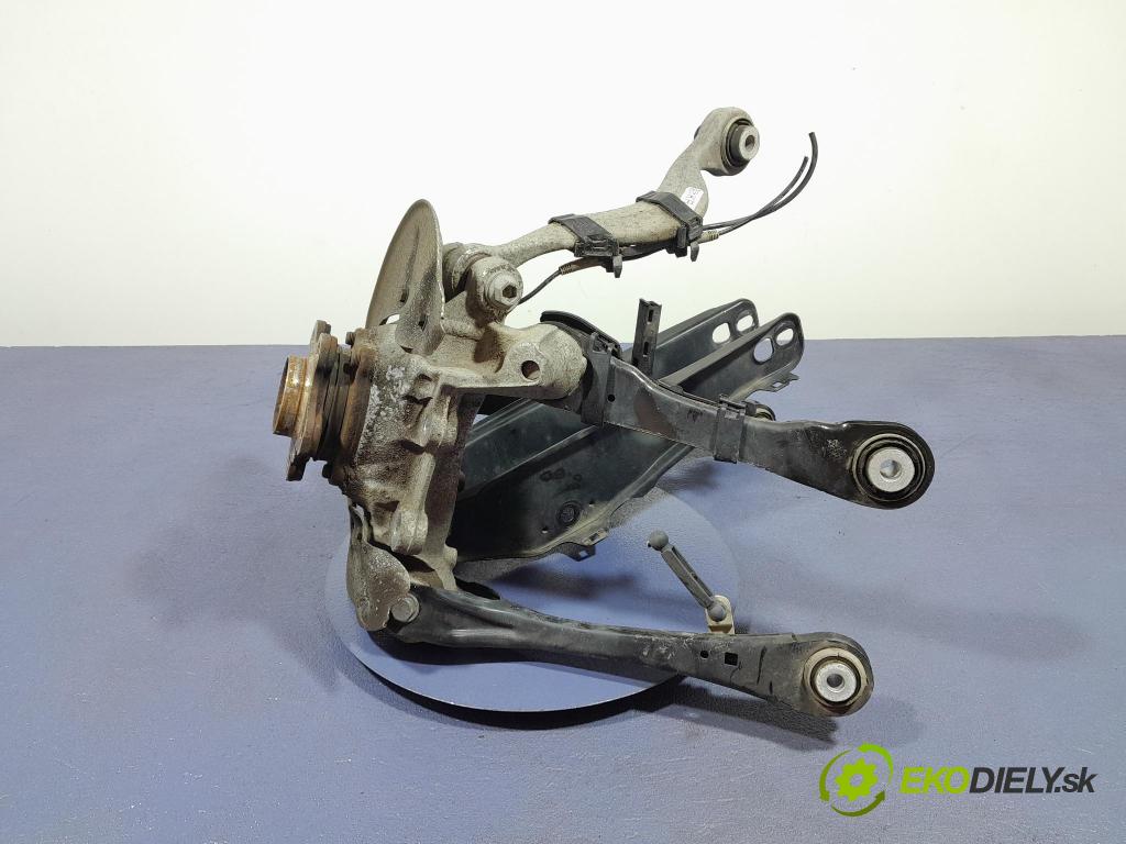 Bmw Seria 5 2023 náboj Prava: 62165410