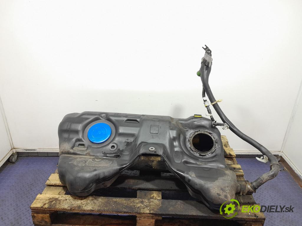 Bmw Seria 5 2023 Nádrž: Paliva: 5664671
