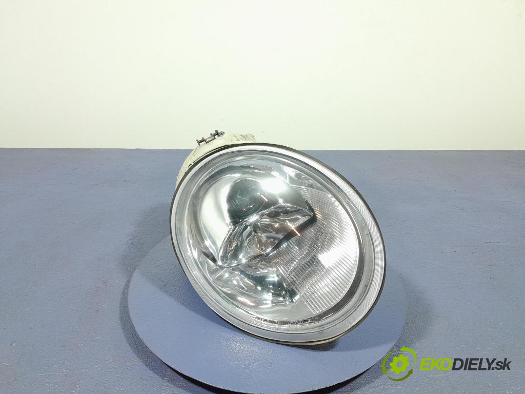 Vw New beetle 2000 Reflektor: v pravo: