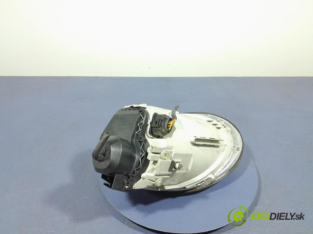 Vw New beetle 2000 Reflektor: v pravo: