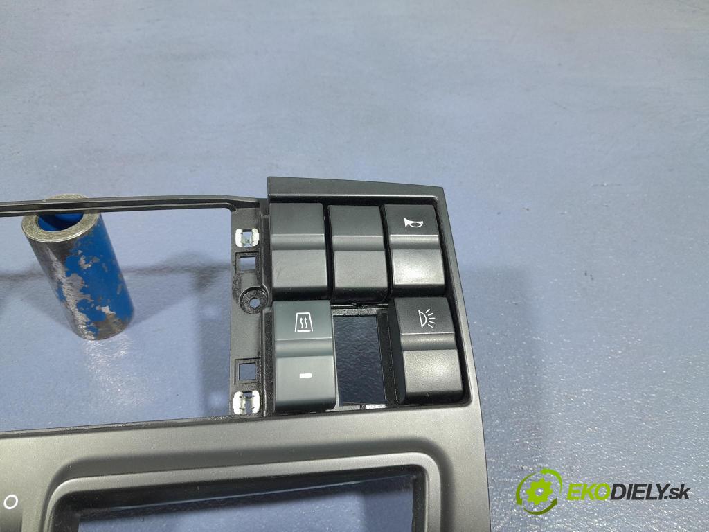 Iveco Stralis 2018 kryt Plast: Interiéry: 504309993