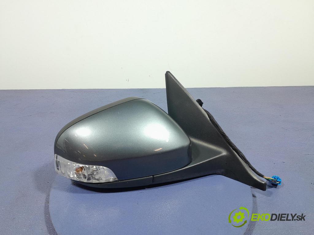 Volvo V50 2010 zrkadlo pravé 31218155