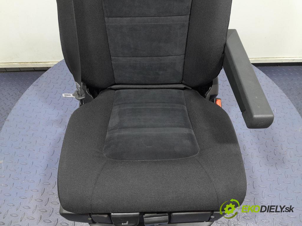 Iveco Stralis 2018 Sedačka spolujazdca