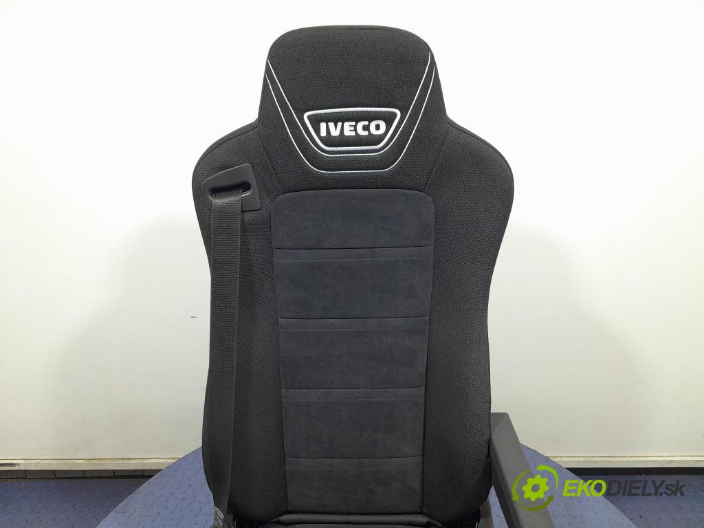 Iveco Stralis 2018 Sedačka spolujazdca