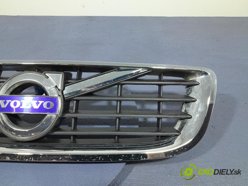 Volvo V50 2010 miežka / Gril: