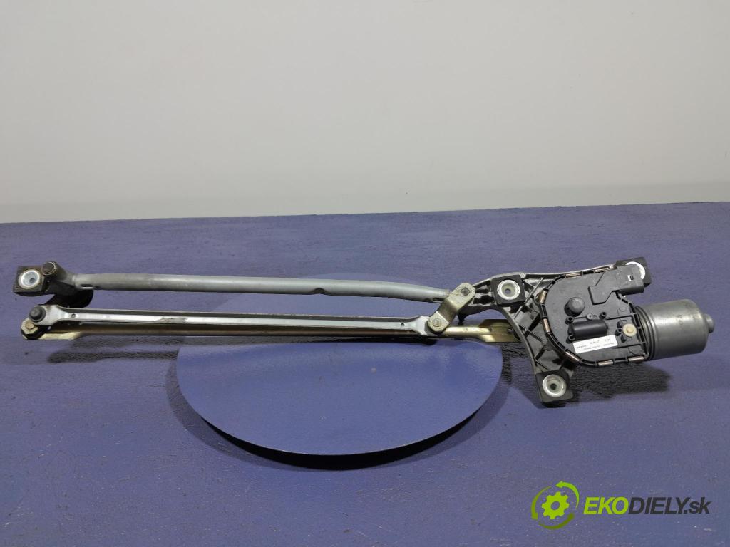 Volvo V50 2010 mechanizmus motor: Stierače: Predné 31253518