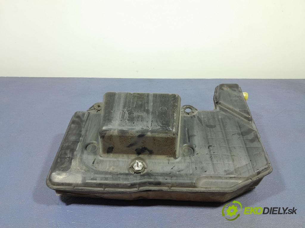 Iveco Stralis 2018 nádržka Kompenzačné: 41215631