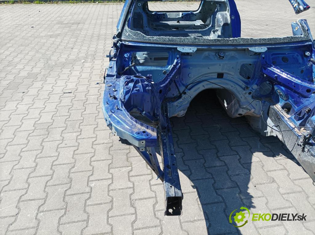 Bmw Seria 3 2023 štvrťka Práva: