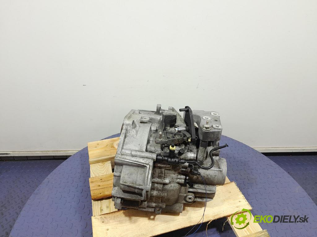 Audi A3 2010 prevodovka Manualna LNZ