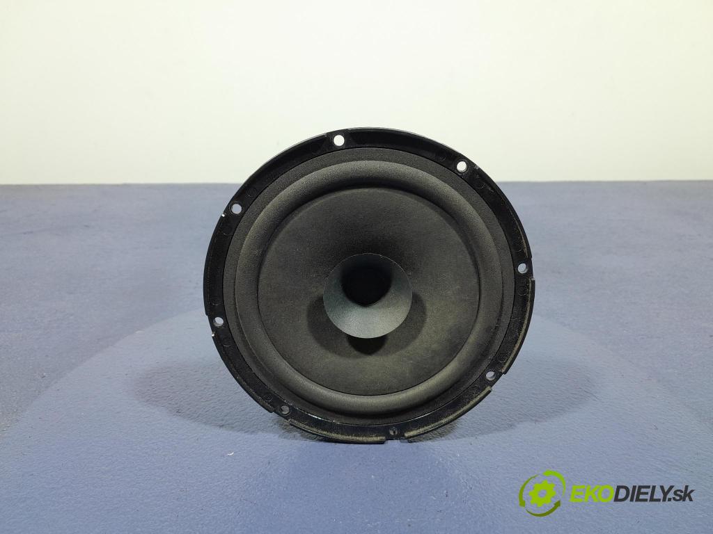 Iveco Stralis 2018 Reproduktor / Subwoofer: 504294177