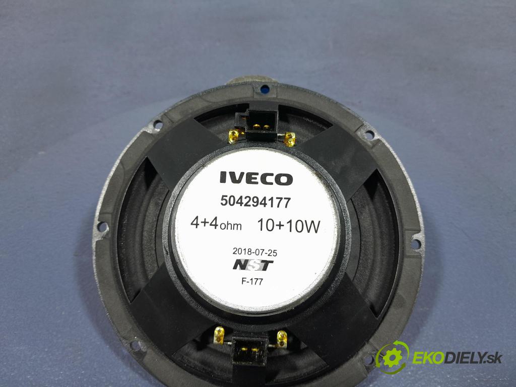 Iveco Stralis 2018 Reproduktor / Subwoofer: 504294177