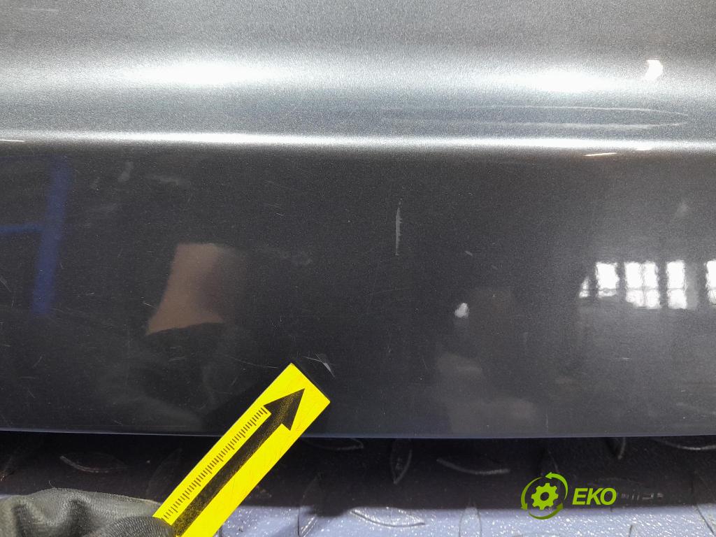 Volvo V50 2010 zadní dveře kufra: kufr