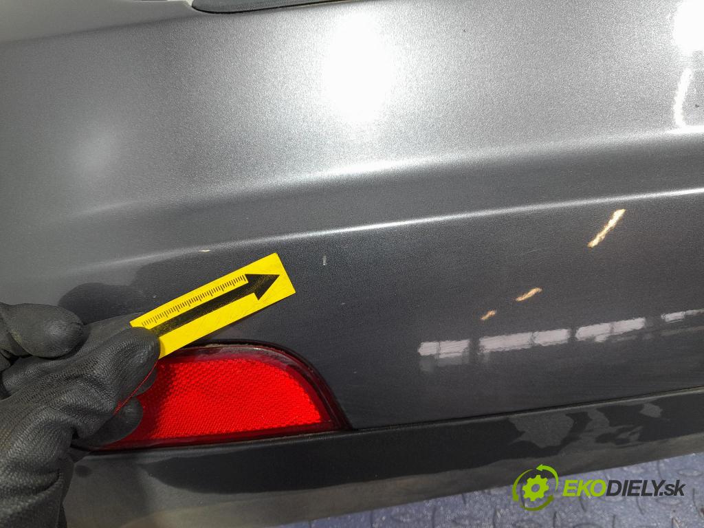 Volvo V50 2010 nárazník zad