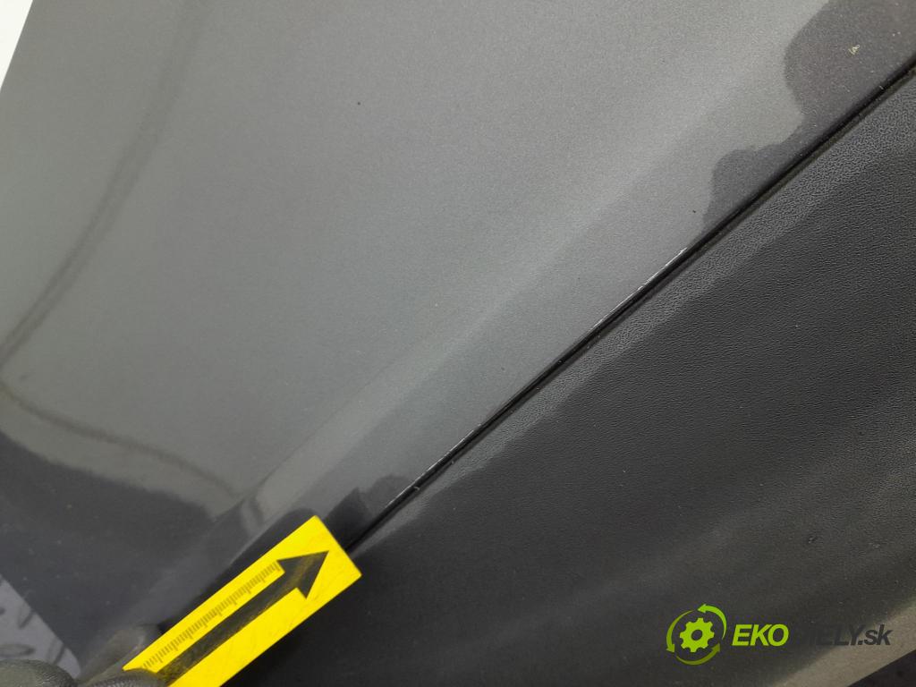 Volvo V50 2010 nárazník zad
