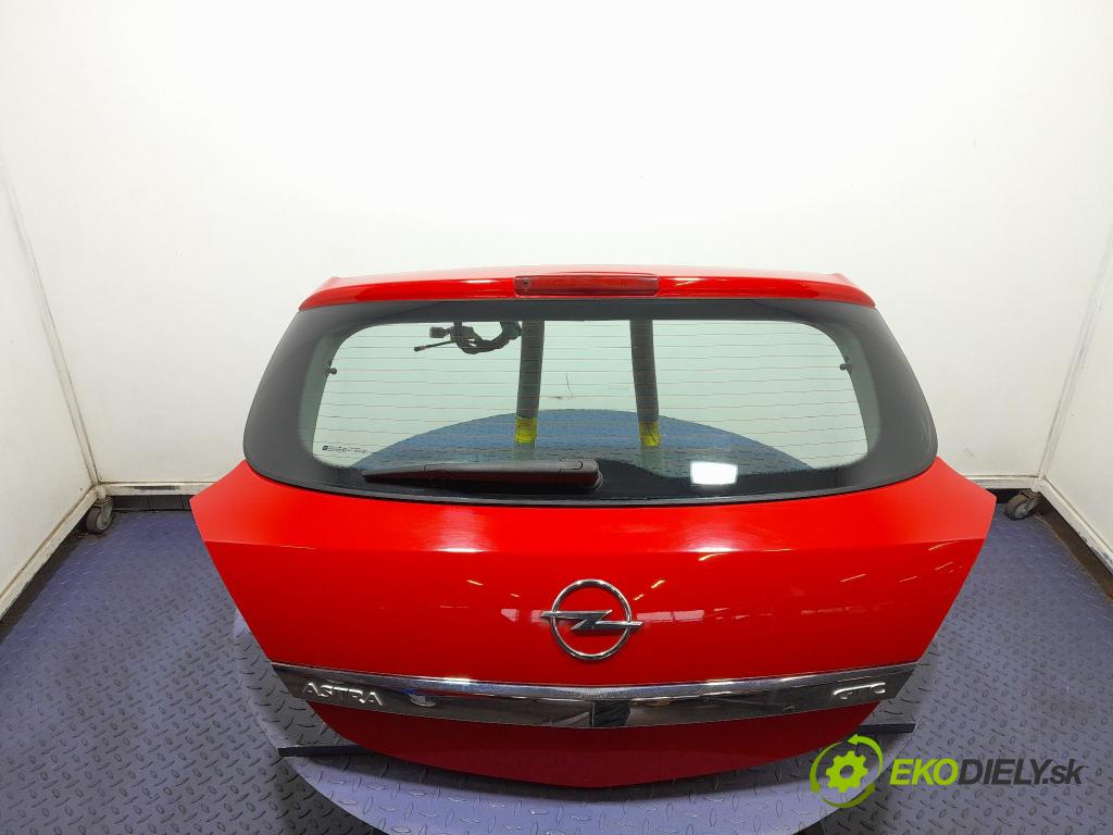 Opel Astra 2007 zadní dveře kufra: kufr