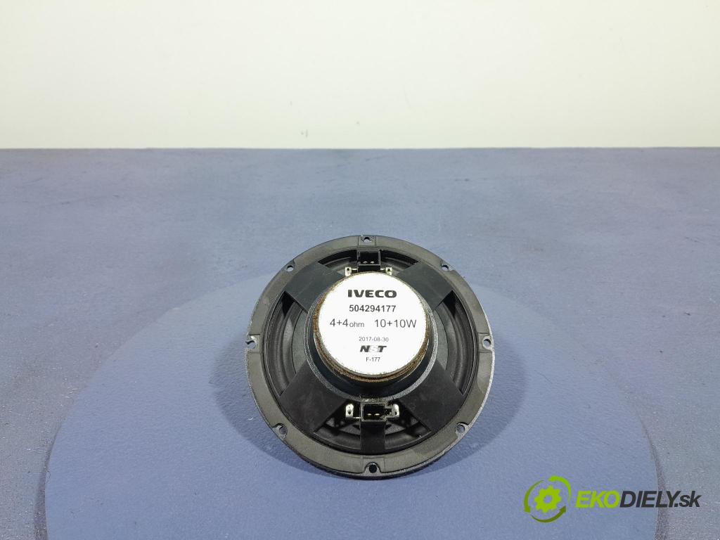 Iveco Stralis 2018 Reproduktor / Subwoofer: 504294177