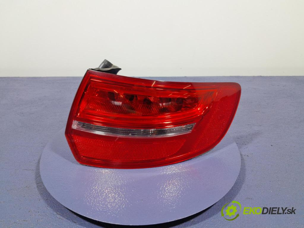Audi A3 2010 světlo Zad: Práva: Mimo: 8P4945096E